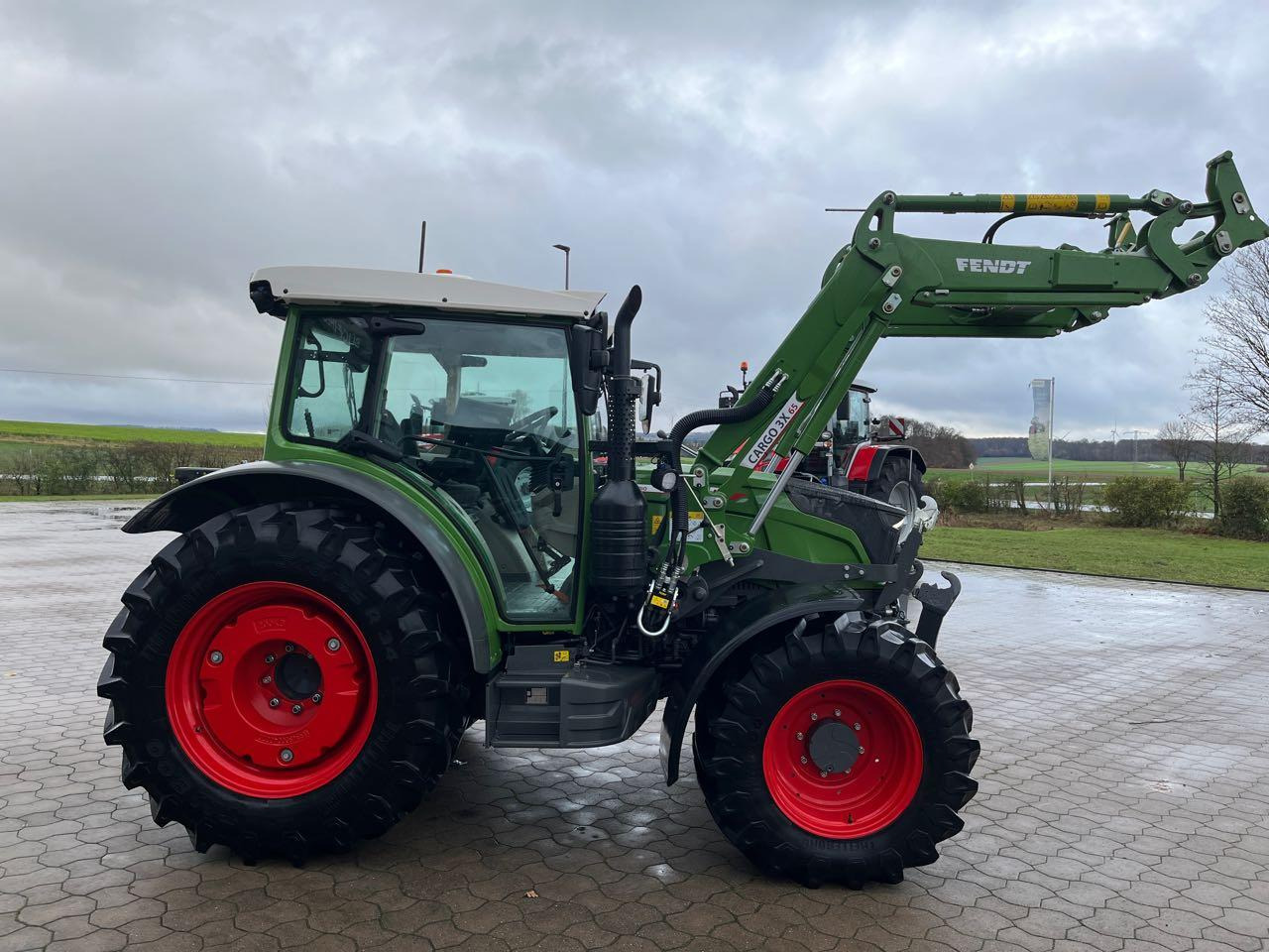 Fendt 209 Vario ProfiPlus - 拖拉机:图2 Fendt 209 Vario ProfiPlus - 拖拉机:图2