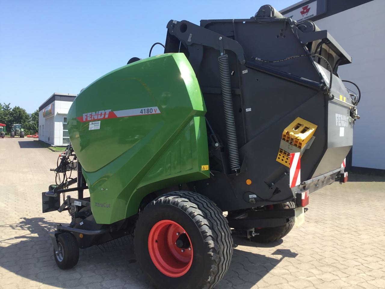 Fendt Rotana 4180 V Xtra - 圆形打包机:图5 Fendt Rotana 4180 V Xtra - 圆形打包机:图5