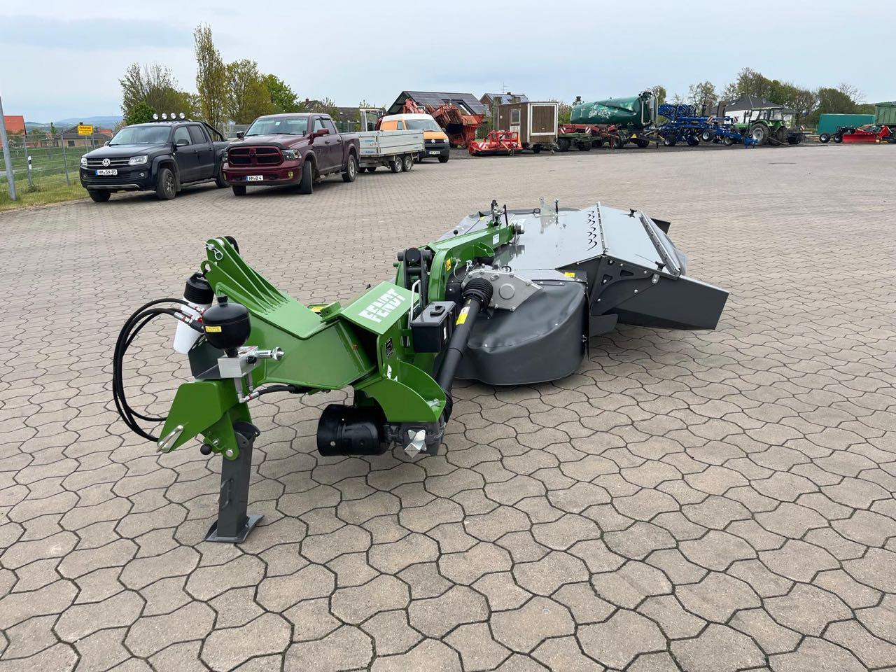 Fendt Slicer 3670 TLXKC - 割草机:图3 Fendt Slicer 3670 TLXKC - 割草机:图3