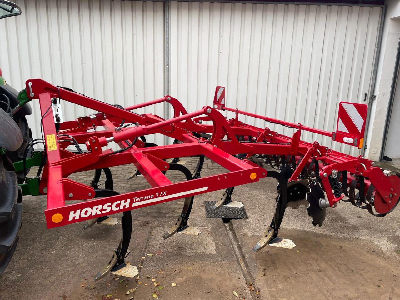 Horsch Terrano 3FX - 耕耘机:图1 Horsch Terrano 3FX - 耕耘机:图1