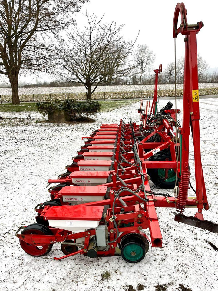 Kverneland Monopill SE - 精准播种机:图3 Kverneland Monopill SE - 精准播种机:图3