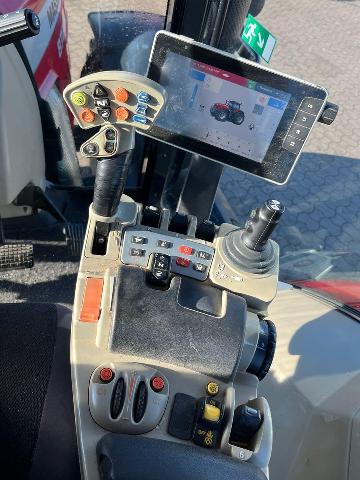 Massey Ferguson 8727 Dyna-VT - 拖拉机:图5 Massey Ferguson 8727 Dyna-VT - 拖拉机:图5