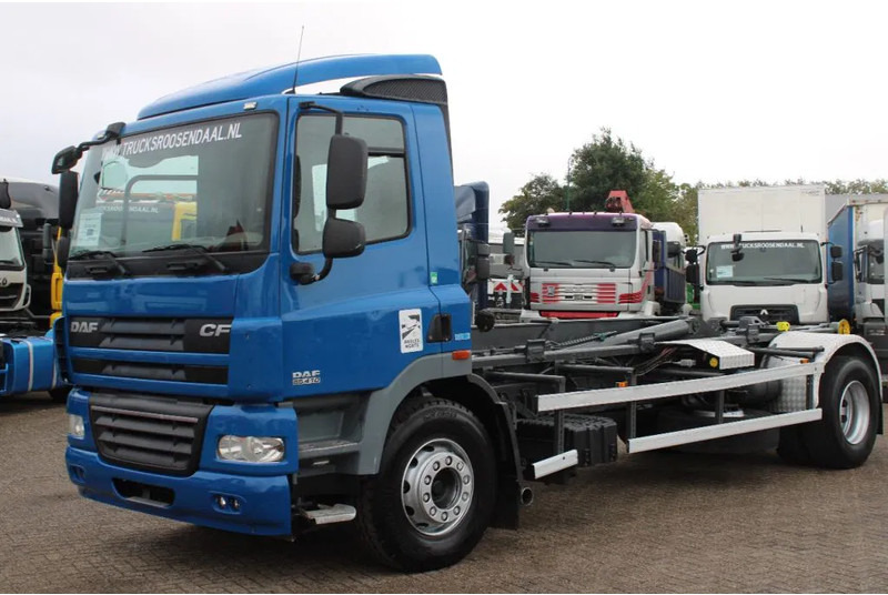 DAF CF 85.410 + EURO 5 - 吊钩升降车:图4 DAF CF 85.410 + EURO 5 - 吊钩升降车:图4