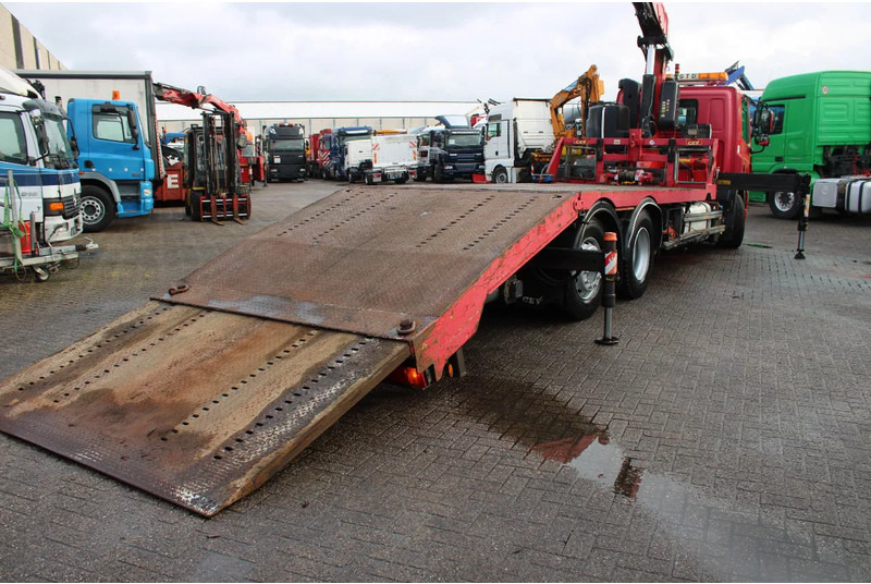 DAF CF 85.410 + FASSI 33ton + transporter edition + winch hydrolic + 6x2 + remote E5 - 起重车:图2 DAF CF 85.410 + FASSI 33ton + transporter edition + winch hydrolic + 6x2 + remote E5 - 起重车:图2