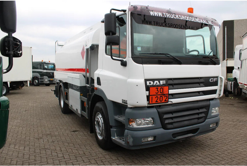 DAF CF 85.430 + PUMP/METERS + 4 COMPART / 15.000 LITER + COMPLETE SYSTEM WORKING - 罐车:图2 DAF CF 85.430 + PUMP/METERS + 4 COMPART / 15.000 LITER + COMPLETE SYSTEM WORKING - 罐车:图2