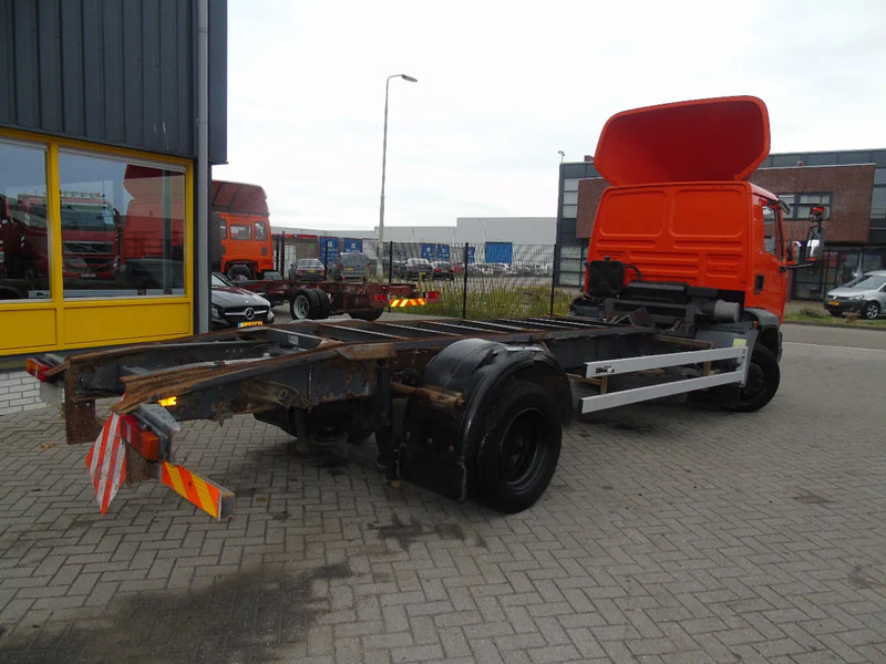 DAF LF 55.160 + EURO 2 + MANUAL + 12T - 驾驶室底盘卡车:图3 DAF LF 55.160 + EURO 2 + MANUAL + 12T - 驾驶室底盘卡车:图3