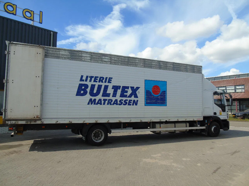 Iveco Eurocargo 120E25 + EURO 6 + 196.000KM! - 厢式卡车:图3 Iveco Eurocargo 120E25 + EURO 6 + 196.000KM! - 厢式卡车:图3