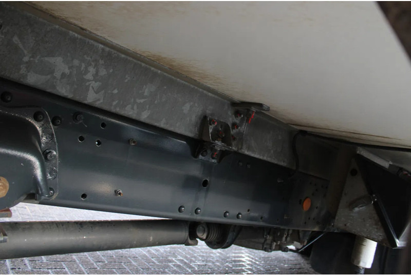 冷藏车 Iveco Eurocargo 140E + CARRIER + MANUAL + ATP!! LIFT + EURO 5：图18