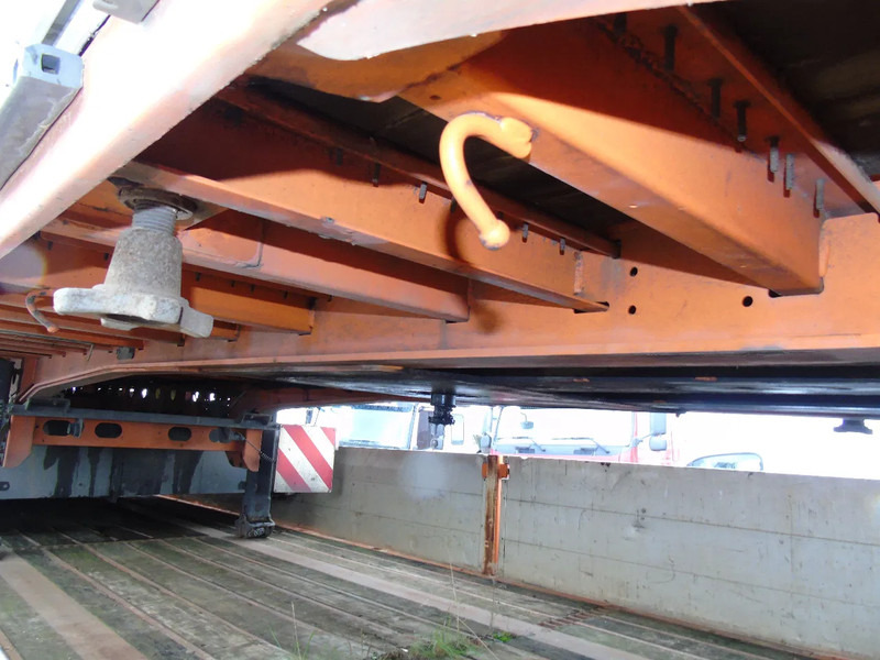 Kässbohrer 3 AXLE BPW - 栏板式/ 平板半拖车:图4 Kässbohrer 3 AXLE BPW - 栏板式/ 平板半拖车:图4