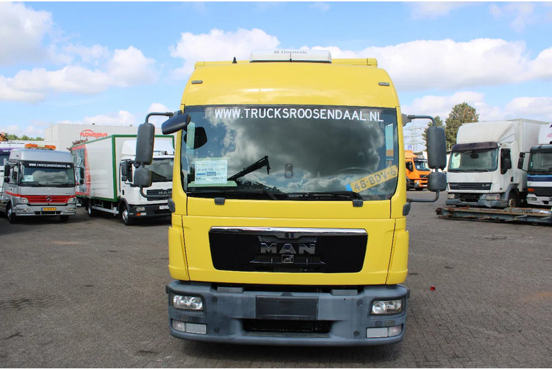 厢式卡车 MAN TGL 12.250 + EURO 5 + LIFT：图15