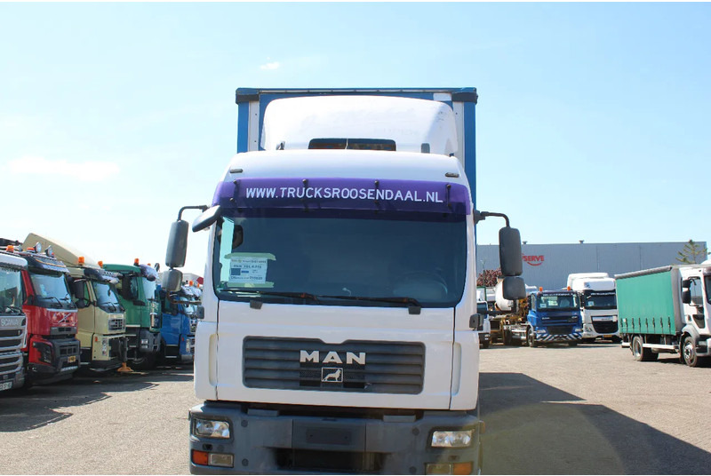 侧帘卡车 MAN TGL 8.210 + TRAILER + SLEEPCAB COMBI：图14