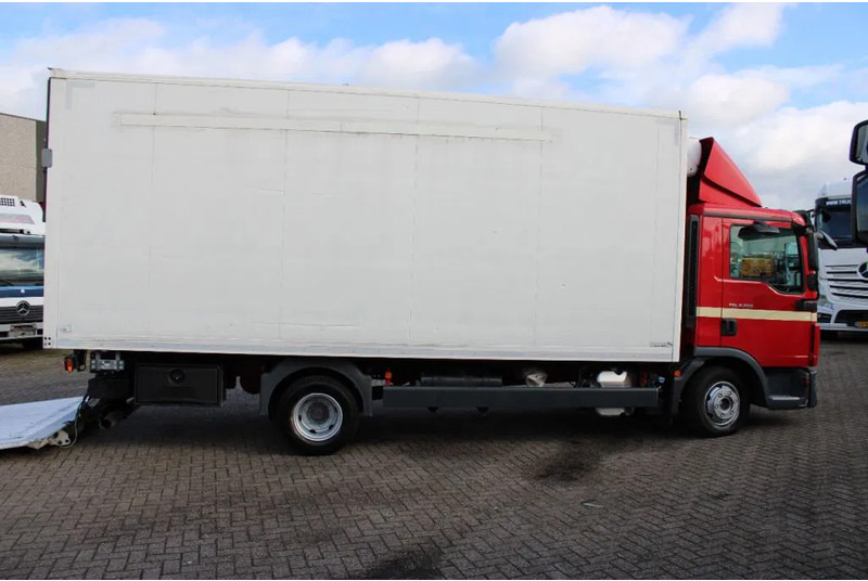 MAN TGL 8.220 + MANUAL - 冷藏车:图4 MAN TGL 8.220 + MANUAL - 冷藏车:图4