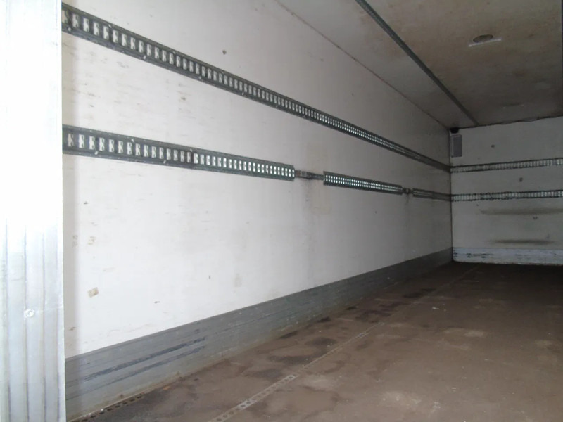 MAN TGM 12.250 + EURO 6 - 厢式卡车:图5 MAN TGM 12.250 + EURO 6 - 厢式卡车:图5