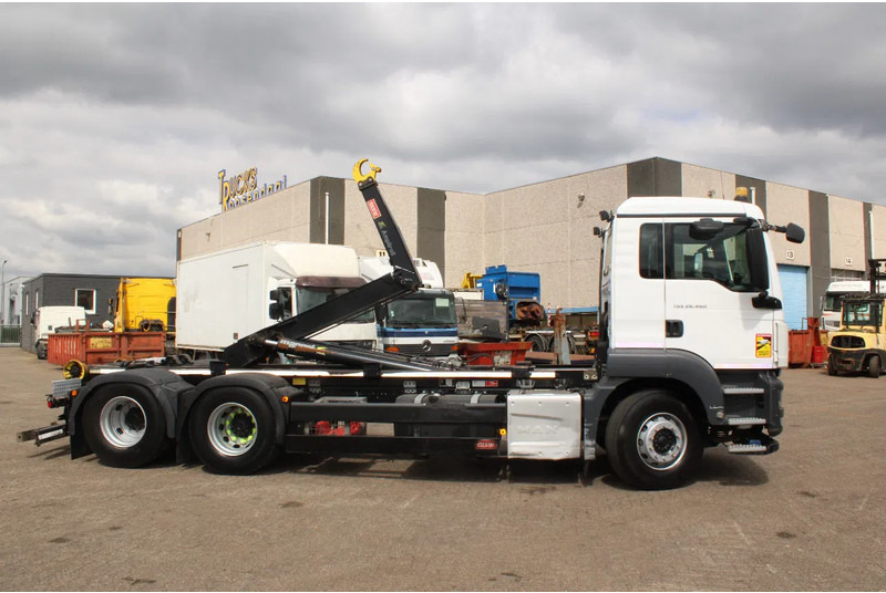 MAN TGS 28.460 + 6X2 + PERFECT CONDITION!! 3 X IN STOCK - 吊钩升降车:图3 MAN TGS 28.460 + 6X2 + PERFECT CONDITION!! 3 X IN STOCK - 吊钩升降车:图3