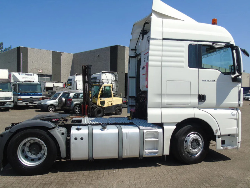 MAN TGX 18.440 + EURO 5 + SPOILER - 牵引车:图4 MAN TGX 18.440 + EURO 5 + SPOILER - 牵引车:图4