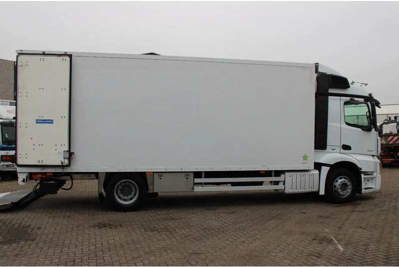 Mercedes-Benz Actros 2027 + EURO 6 + 19T - 冷藏车:图4 Mercedes-Benz Actros 2027 + EURO 6 + 19T - 冷藏车:图4