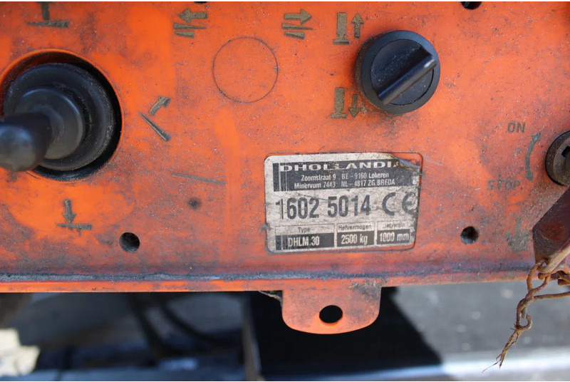 冷藏车 Mercedes-Benz Antos 1924 + THERMO KING 1200 + LIFT + EURO 6:图12 冷藏车 Mercedes-Benz Antos 1924 + THERMO KING 1200 + LIFT + EURO 6:图12