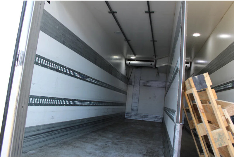 Mercedes-Benz Antos 1924 + THERMO KING 1200 + LIFT + EURO 6 - 冷藏车:图5 Mercedes-Benz Antos 1924 + THERMO KING 1200 + LIFT + EURO 6 - 冷藏车:图5