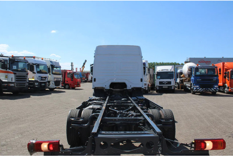 Mercedes-Benz Atego 1224 + euro 6 + 6 CYLINDER - 驾驶室底盘卡车:图4 Mercedes-Benz Atego 1224 + euro 6 + 6 CYLINDER - 驾驶室底盘卡车:图4