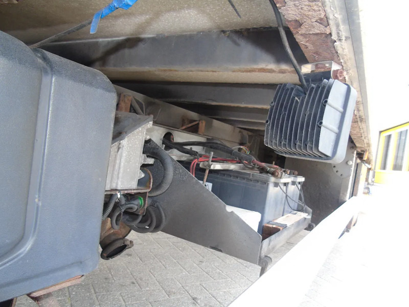 厢式卡车 Renault Midlum 220 + euro 5 + MANUAL + lift + 12T：图19