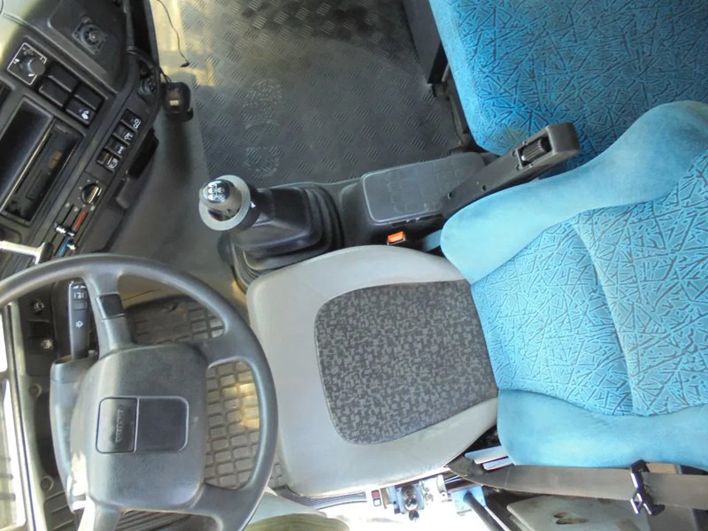 Volvo FH 12.420 + Euro 2 + 6x2 + Manual - 驾驶室底盘卡车:图5 Volvo FH 12.420 + Euro 2 + 6x2 + Manual - 驾驶室底盘卡车:图5
