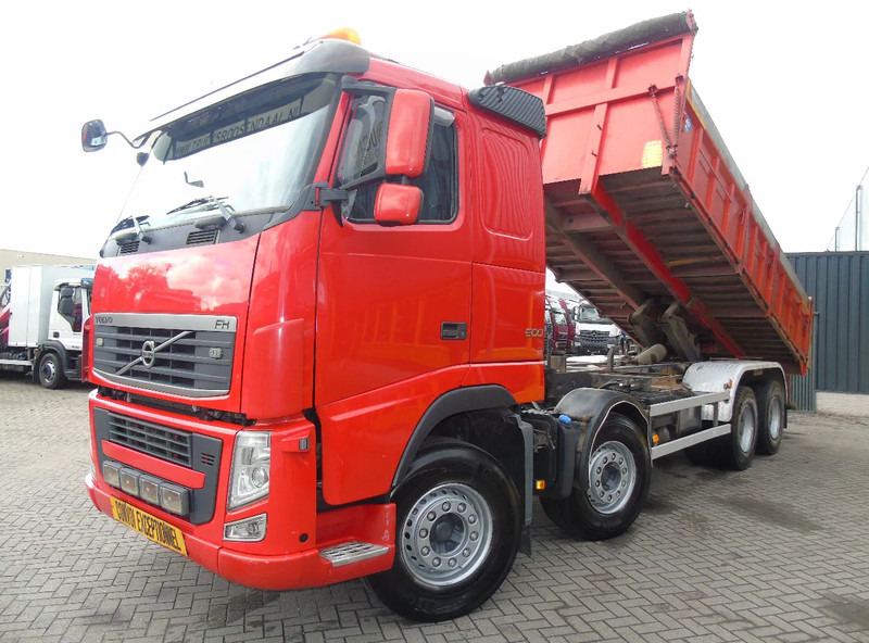Volvo FH 500 + 8X4 + SPRING + EURO 5 + RETARDER - 翻斗车:图2 Volvo FH 500 + 8X4 + SPRING + EURO 5 + RETARDER - 翻斗车:图2