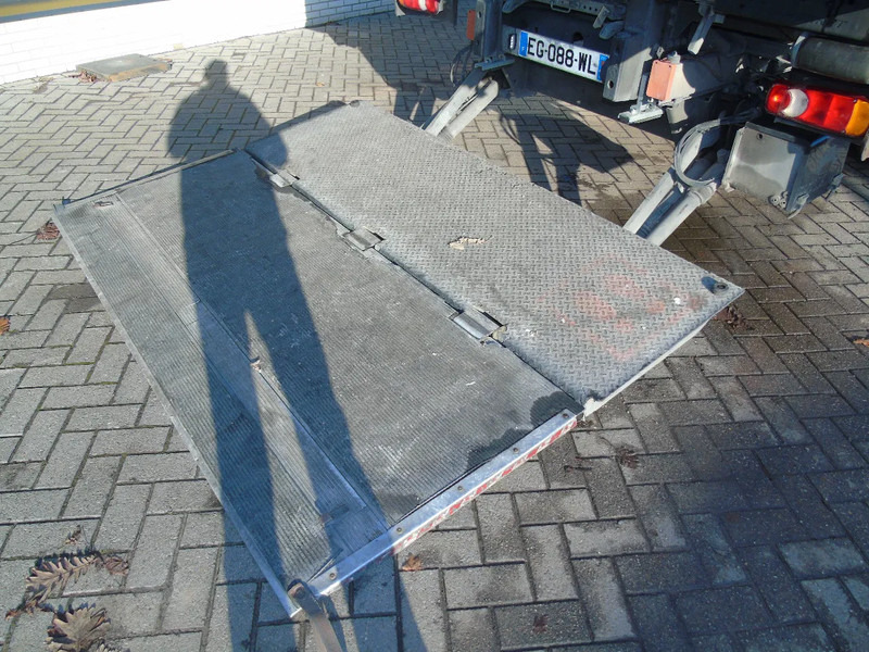 Volvo FL 14.210 + ATP/FRC + CARRIER + LIFT - 冷藏车:图5 Volvo FL 14.210 + ATP/FRC + CARRIER + LIFT - 冷藏车:图5