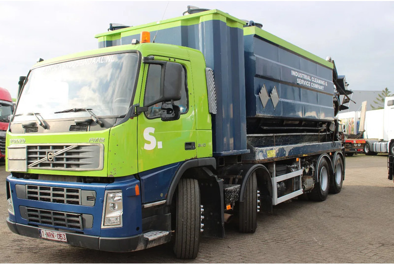 Volvo FM 12.340 + ADR + stokota 14.000L + manual - 真空车:图3 Volvo FM 12.340 + ADR + stokota 14.000L + manual - 真空车:图3