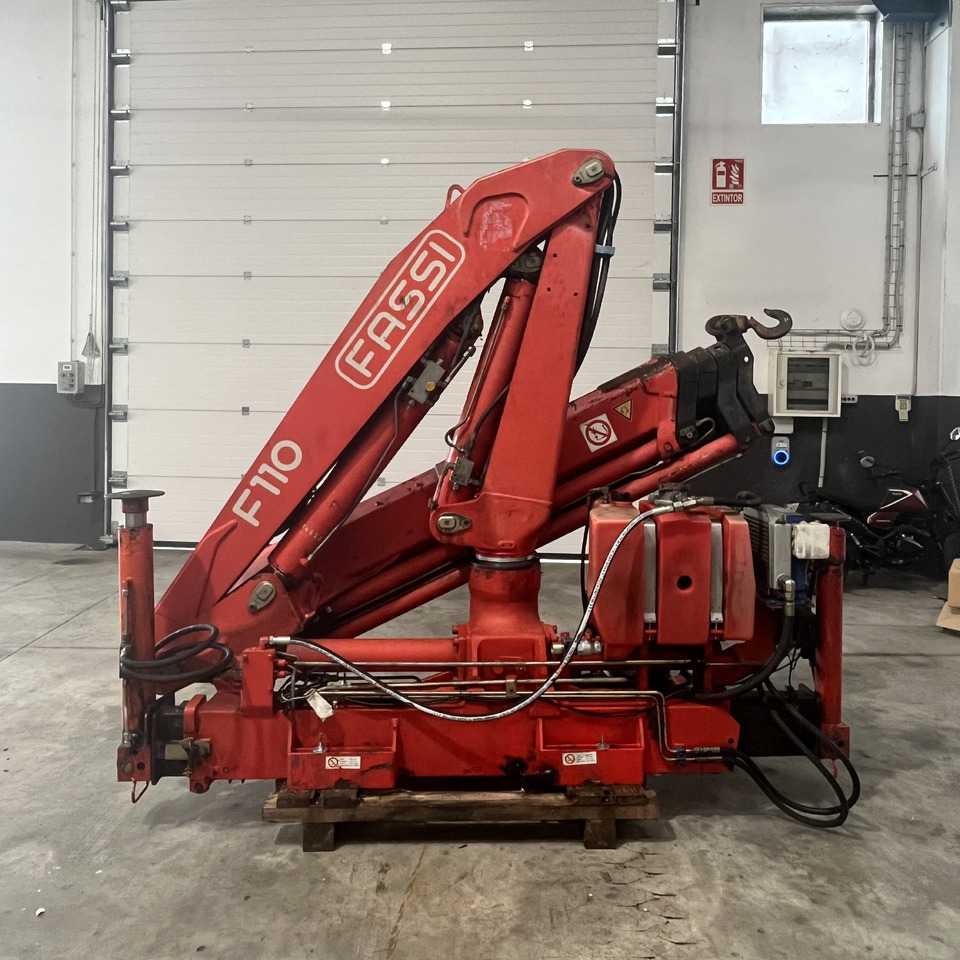 Fassi F110A.24 - 起重机:图1 Fassi F110A.24 - 起重机:图1