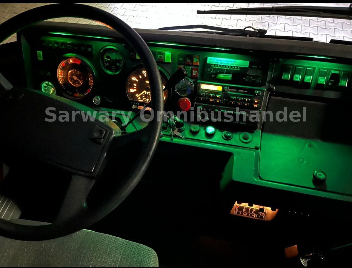 长途客车 Setra 215 HDH*41 Sitze*VIP*8 Gang*Klima*WC*TV*Clubecke:图50 长途客车 Setra 215 HDH*41 Sitze*VIP*8 Gang*Klima*WC*TV*Clubecke:图50