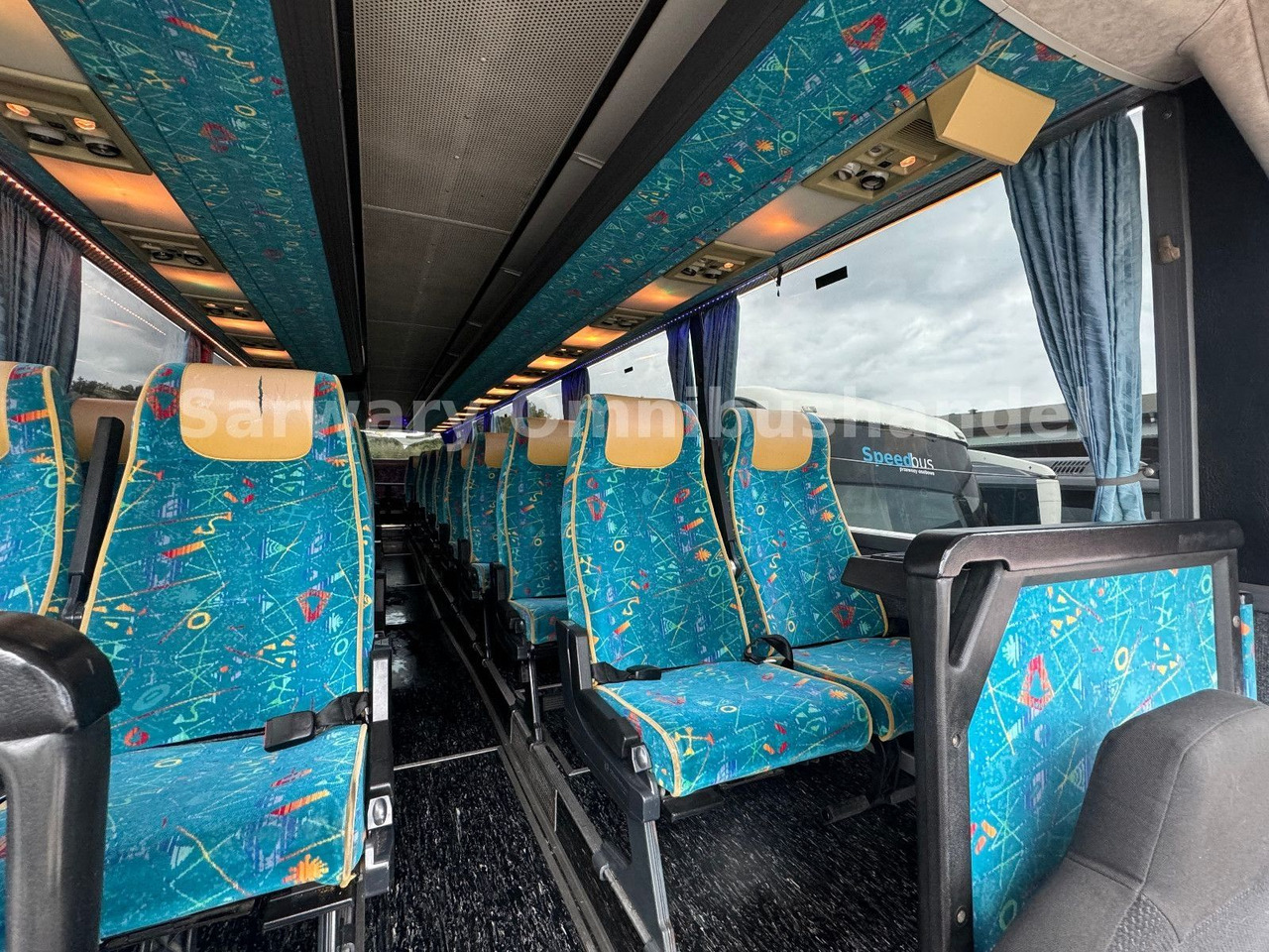 长途客车 Setra 215 HDH*41 Sitze*VIP*8 Gang*Klima*WC*TV*Clubecke:图14 长途客车 Setra 215 HDH*41 Sitze*VIP*8 Gang*Klima*WC*TV*Clubecke:图14