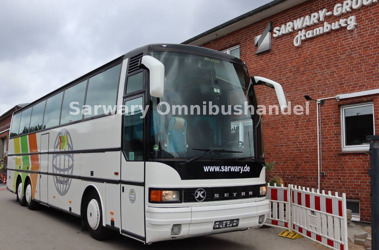 Setra 215 HDH*41 Sitze*VIP*8 Gang*Klima*WC*TV*Clubecke - 长途客车:图1 Setra 215 HDH*41 Sitze*VIP*8 Gang*Klima*WC*TV*Clubecke - 长途客车:图1