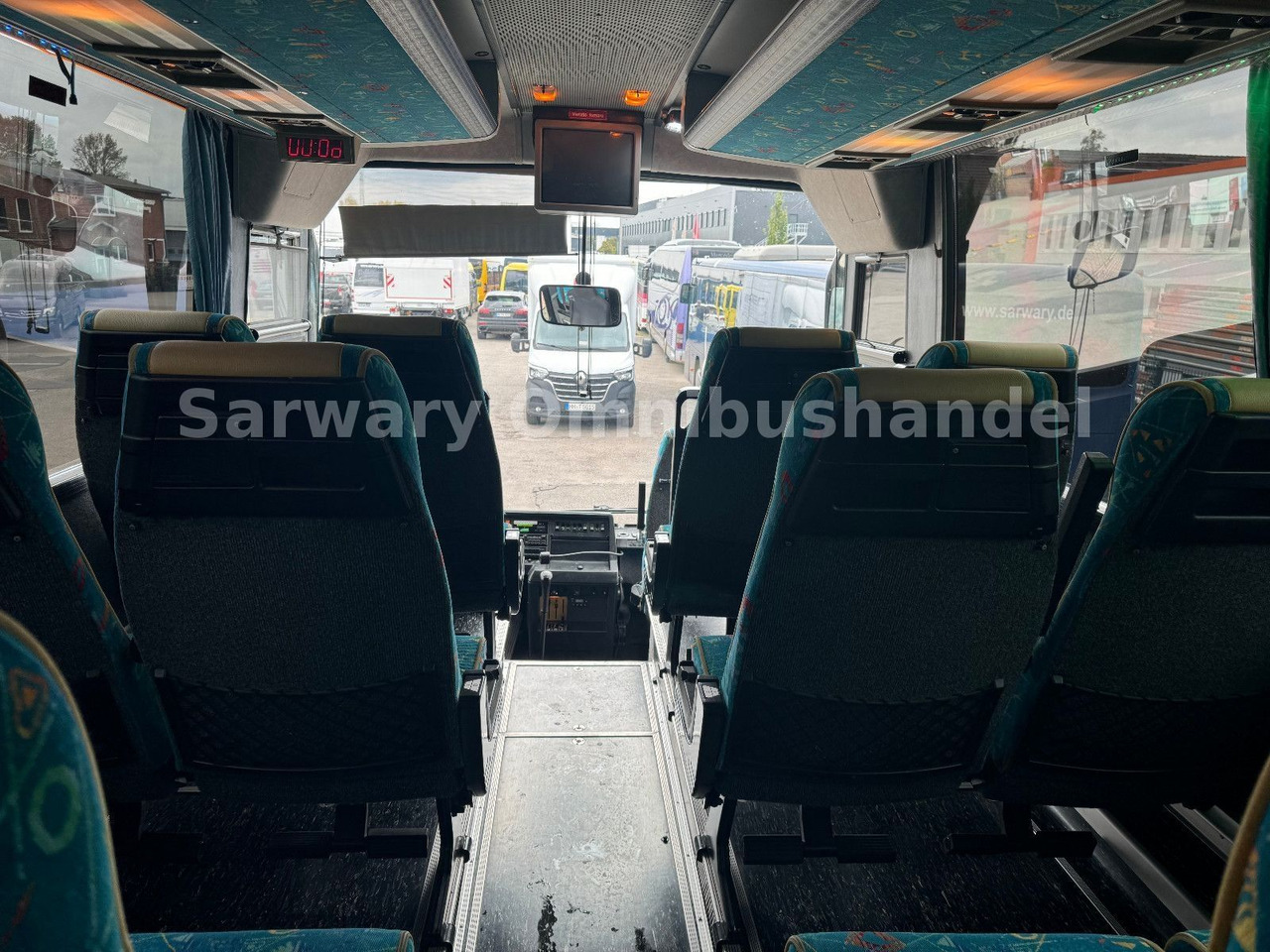 长途客车 Setra 215 HDH*41 Sitze*VIP*8 Gang*Klima*WC*TV*Clubecke:图34 长途客车 Setra 215 HDH*41 Sitze*VIP*8 Gang*Klima*WC*TV*Clubecke:图34