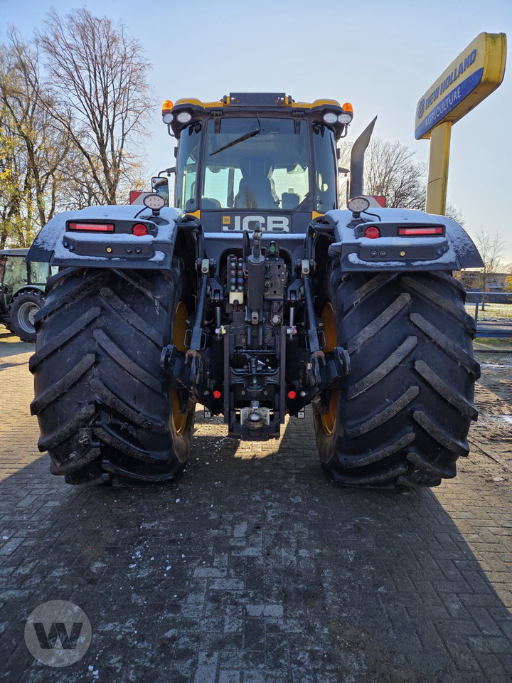 JCB FasTrac 8330 - 拖拉机:图3 JCB FasTrac 8330 - 拖拉机:图3