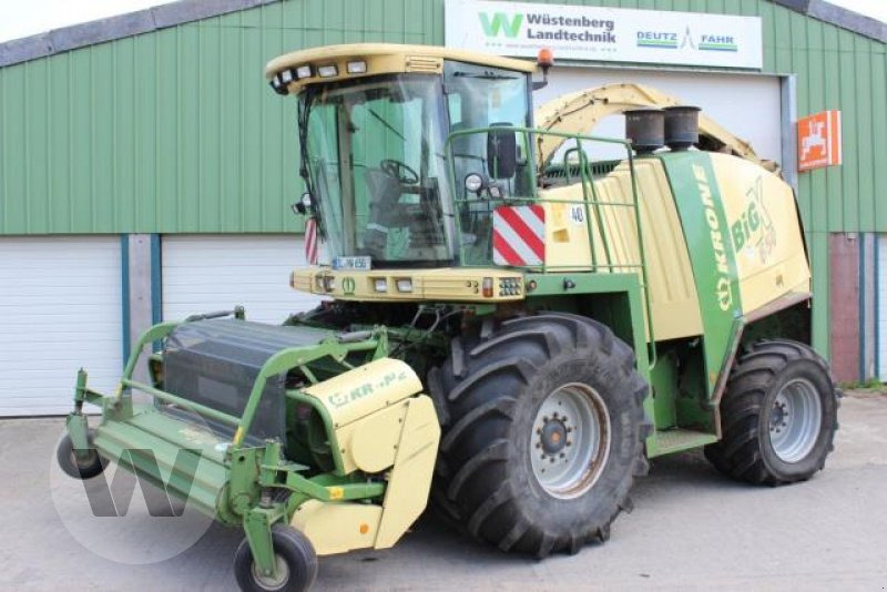 Krone Big X 650 - 饲料收割机:图1 Krone Big X 650 - 饲料收割机:图1
