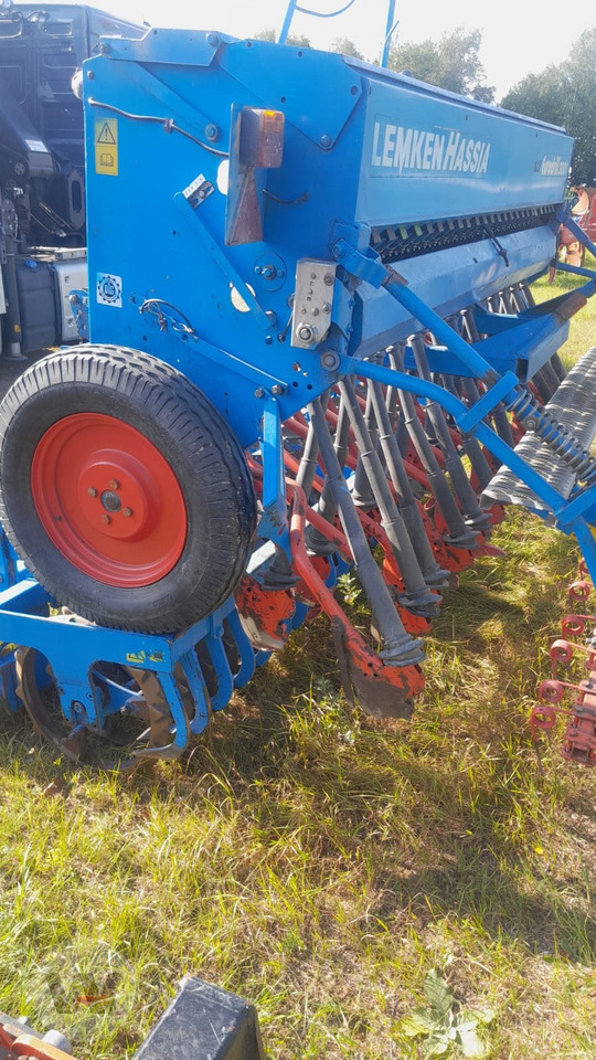 Lemken Eurodrill 300 - 条播机:图4 Lemken Eurodrill 300 - 条播机:图4