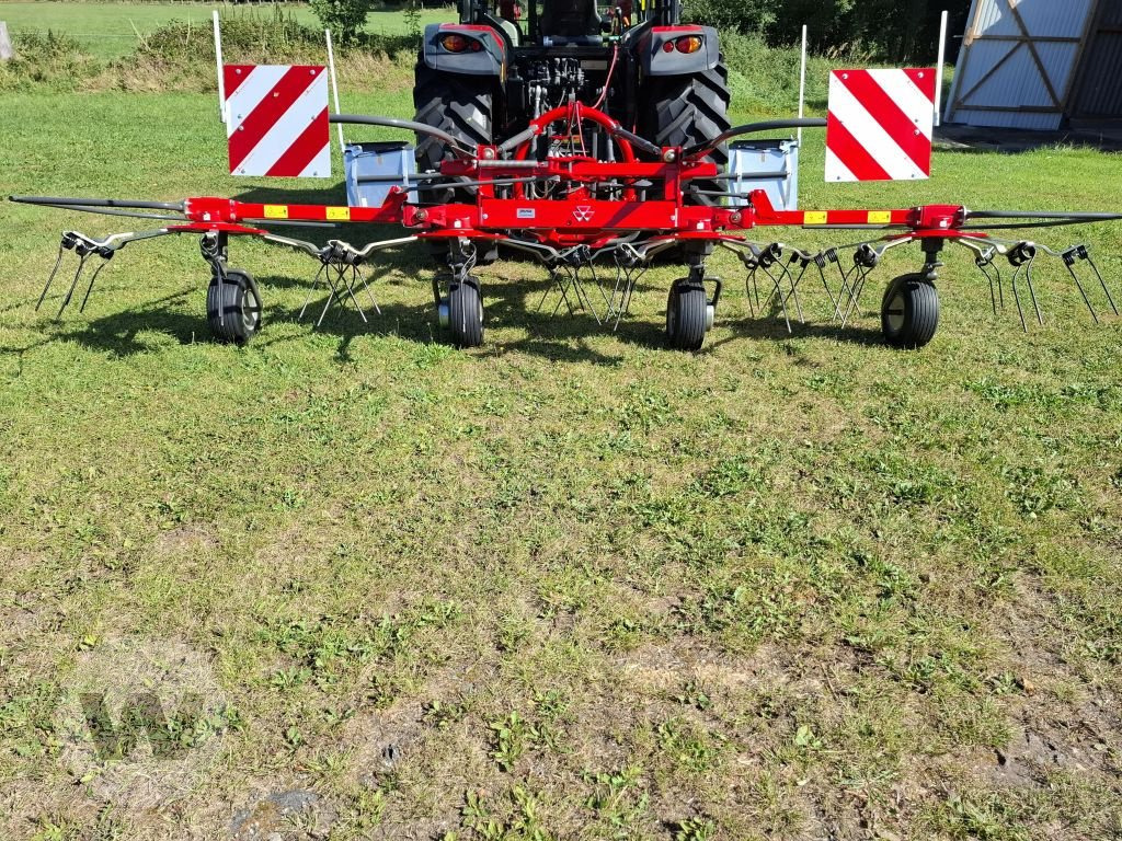 Massey Ferguson TD 524 DN - 翻草机/ 搂草机:图2 Massey Ferguson TD 524 DN - 翻草机/ 搂草机:图2