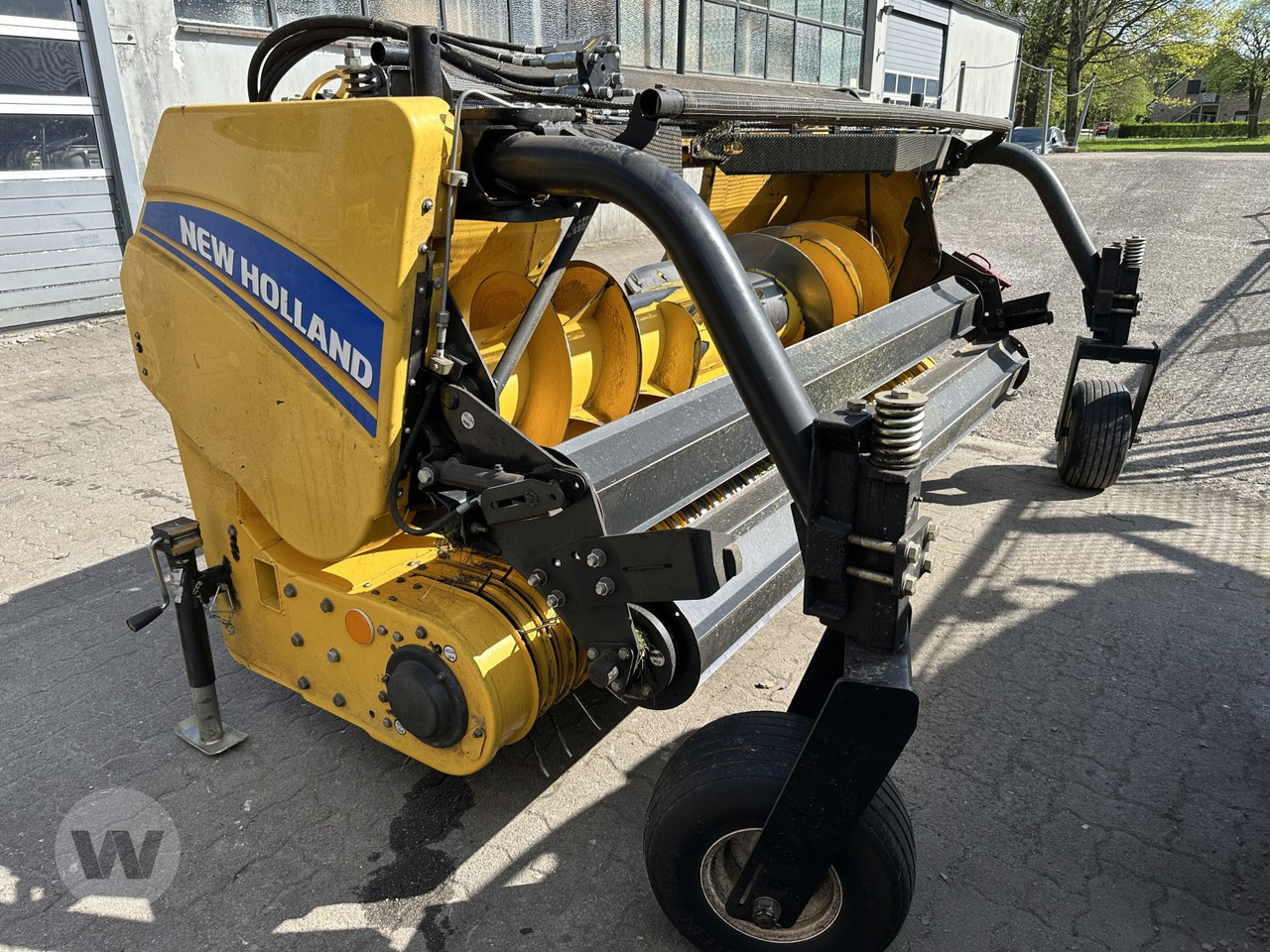 New Holland Pick-Up 300 FP - 附件 适用于 农业机械:图2 New Holland Pick-Up 300 FP - 附件 适用于 农业机械:图2