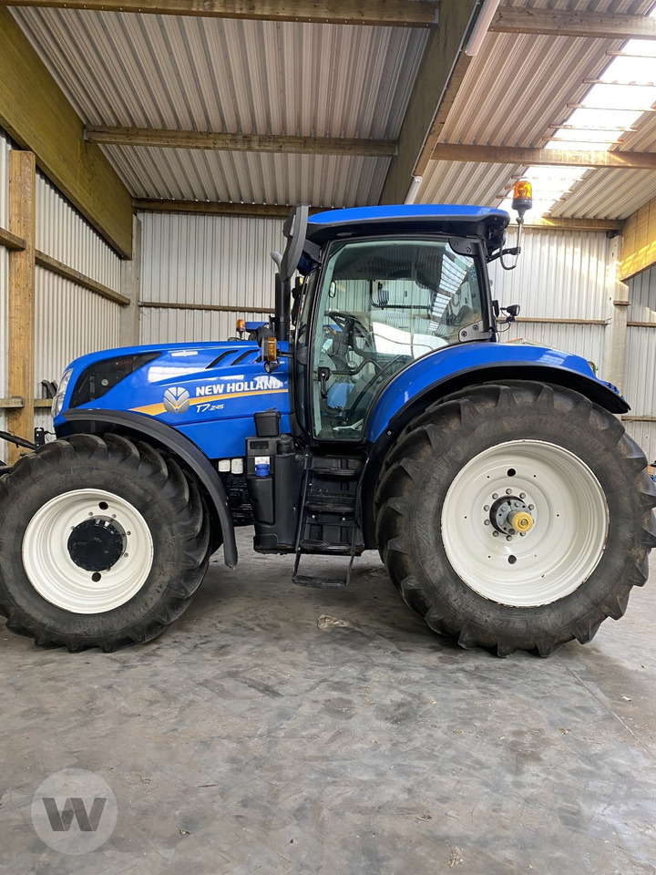 New Holland T 7.245 AC StageV - 拖拉机:图1 New Holland T 7.245 AC StageV - 拖拉机:图1