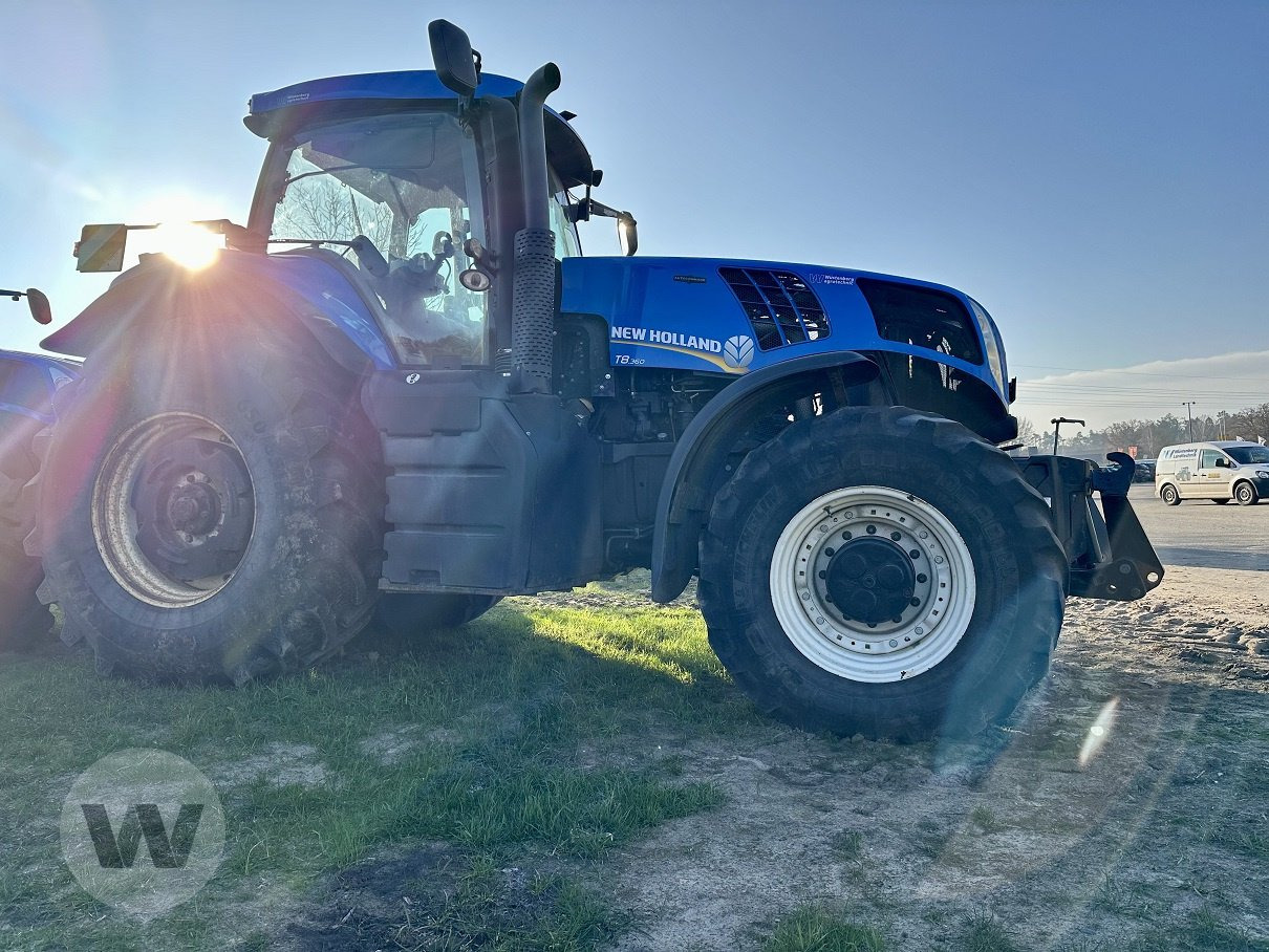New Holland T 8.360 - 拖拉机:图1 New Holland T 8.360 - 拖拉机:图1