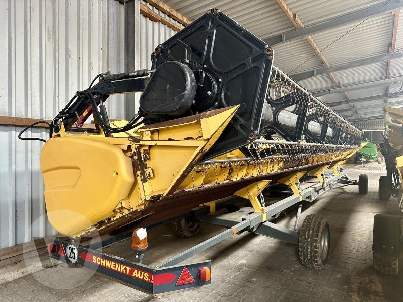 New Holland VARIFEED 35V - 谷物收割装置:图1 New Holland VARIFEED 35V - 谷物收割装置:图1