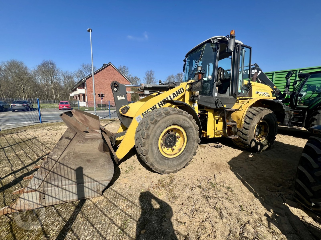 New Holland W 170 B - 轮式装载机:图2 New Holland W 170 B - 轮式装载机:图2