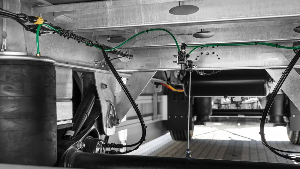 Humbaur Przyczepa burtowa HD 18 - 栏板式/ 平板拖车:图5 Humbaur Przyczepa burtowa HD 18 - 栏板式/ 平板拖车:图5