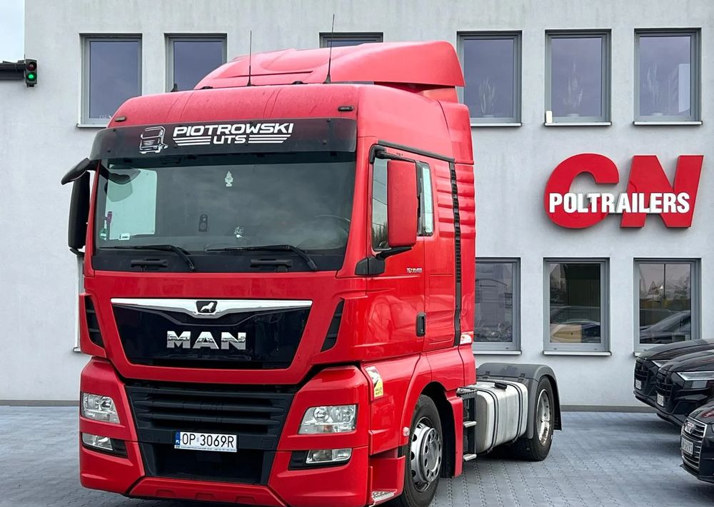 MAN TGX 18.420 XLX LOW DECK - 牵引车:图1 MAN TGX 18.420 XLX LOW DECK - 牵引车:图1