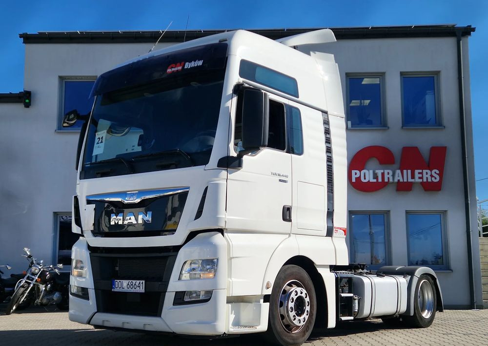 MAN TGX 18.440 XXL LOW DECK Automat - 牵引车:图1 MAN TGX 18.440 XXL LOW DECK Automat - 牵引车:图1