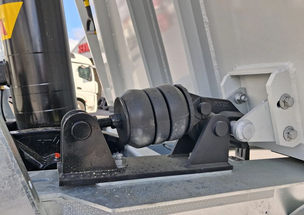 Zaslaw Aluminiowa skrzynia 28-33m3 - 翻斗半拖车:图5 Zaslaw Aluminiowa skrzynia 28-33m3 - 翻斗半拖车:图5