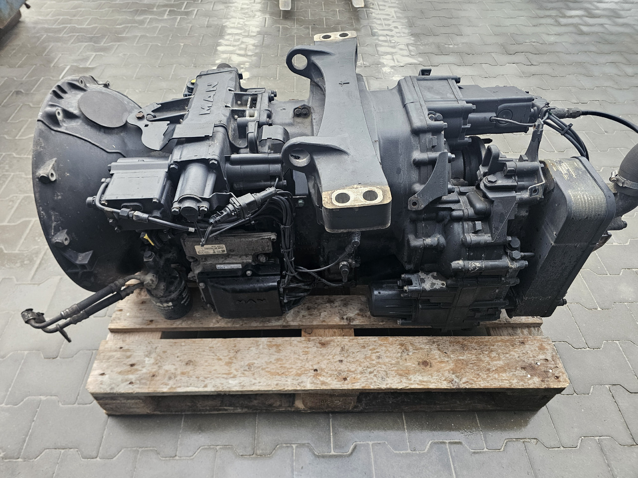 MAN TGS TGX EURO 6 / GRS TIPMATIC GEARBOX RETARDER / 81320046462 - 变速箱:图5 MAN TGS TGX EURO 6 / GRS TIPMATIC GEARBOX RETARDER / 81320046462 - 变速箱:图5
