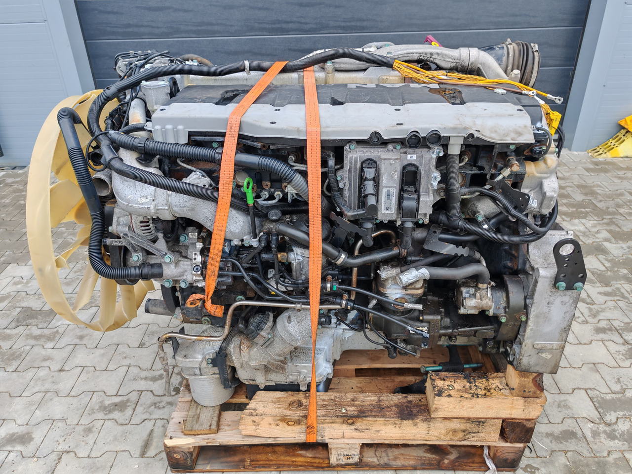 MAN TGX TGS / D2676 LF51 / EURO 6 / COMPLETE ENGINE - 发动机:图2 MAN TGX TGS / D2676 LF51 / EURO 6 / COMPLETE ENGINE - 发动机:图2