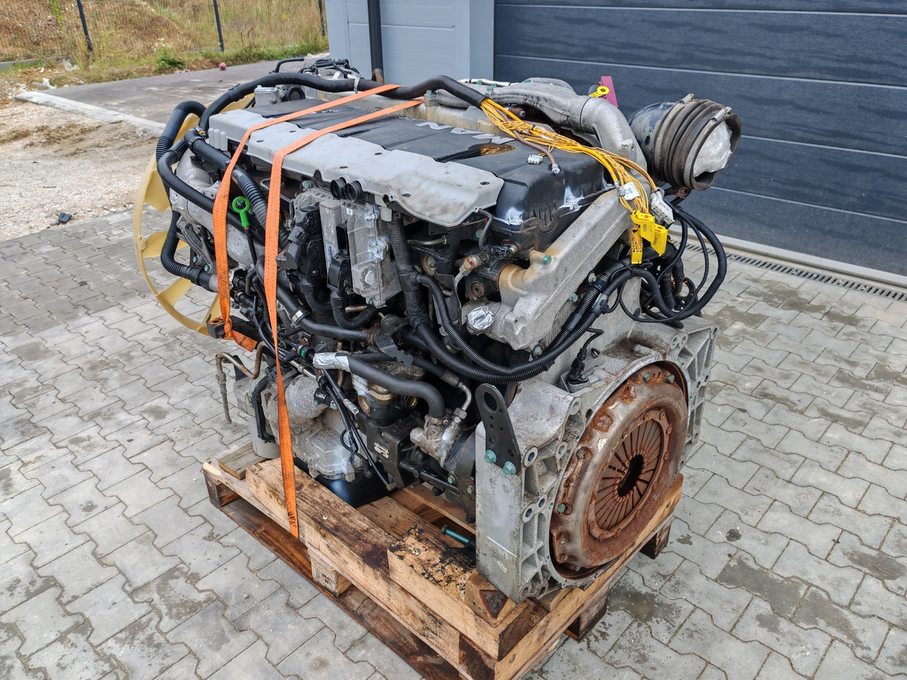 MAN TGX TGS / D2676 LF51 / EURO 6 / COMPLETE ENGINE - 发动机:图3 MAN TGX TGS / D2676 LF51 / EURO 6 / COMPLETE ENGINE - 发动机:图3