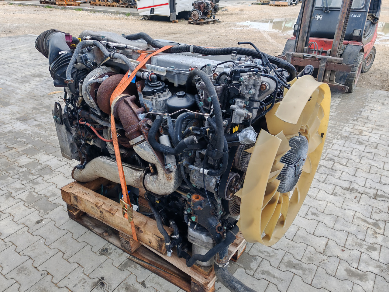 MAN TGX TGS / D2676 LF51 / EURO 6 / COMPLETE ENGINE - 发动机:图5 MAN TGX TGS / D2676 LF51 / EURO 6 / COMPLETE ENGINE - 发动机:图5